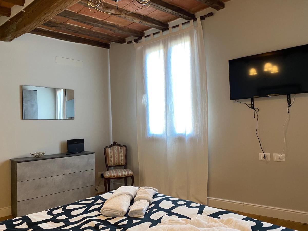 Lovely Flat Between Mercato Centrale And Duomo Apartment Firenze Bagian luar foto